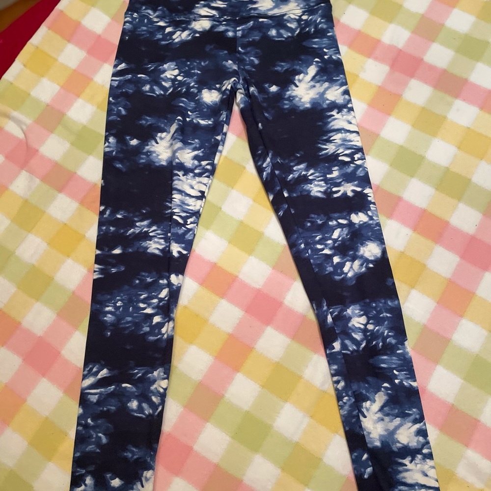 Sho Sho  tie dye leggings small